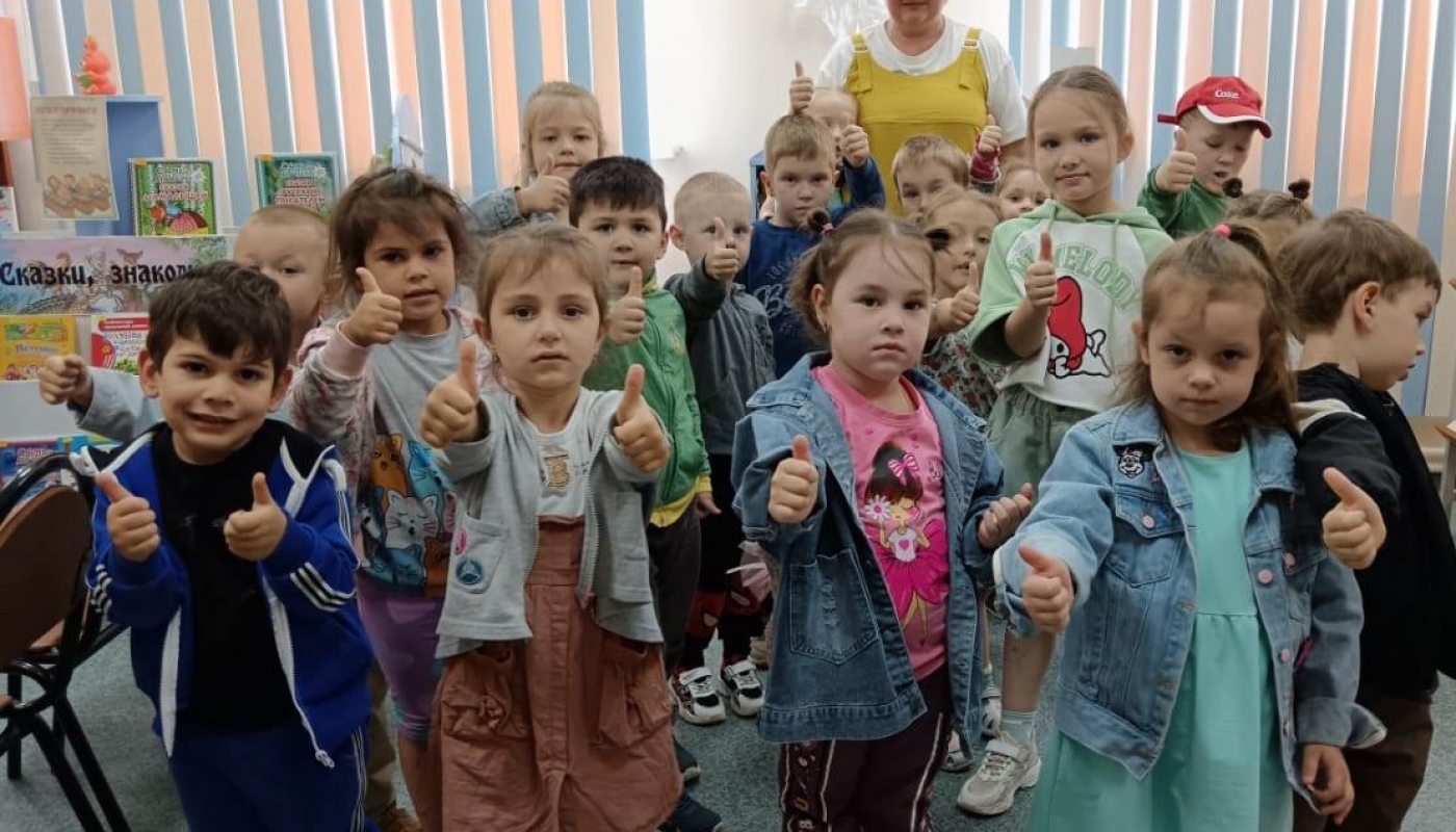  «Живёт на всей планете народ весёлый-дети» праздничная программа, посвященная Дню защиты детей. 